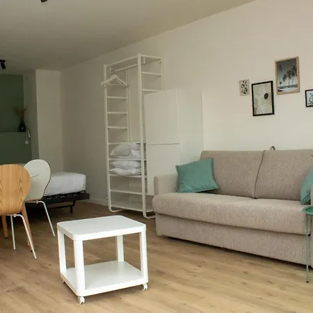 Sea Soon Apartment *